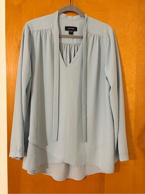 Karen Kane Pale Blue Tie-Neck V-Neck Blouse